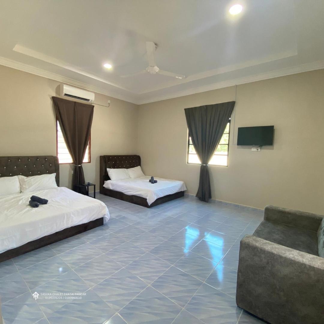 Sasuka Chalet Pantai Pandak Kuala Terengganu Luaran gambar
