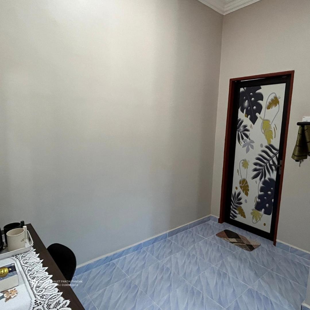 Sasuka Chalet Pantai Pandak Kuala Terengganu Luaran gambar